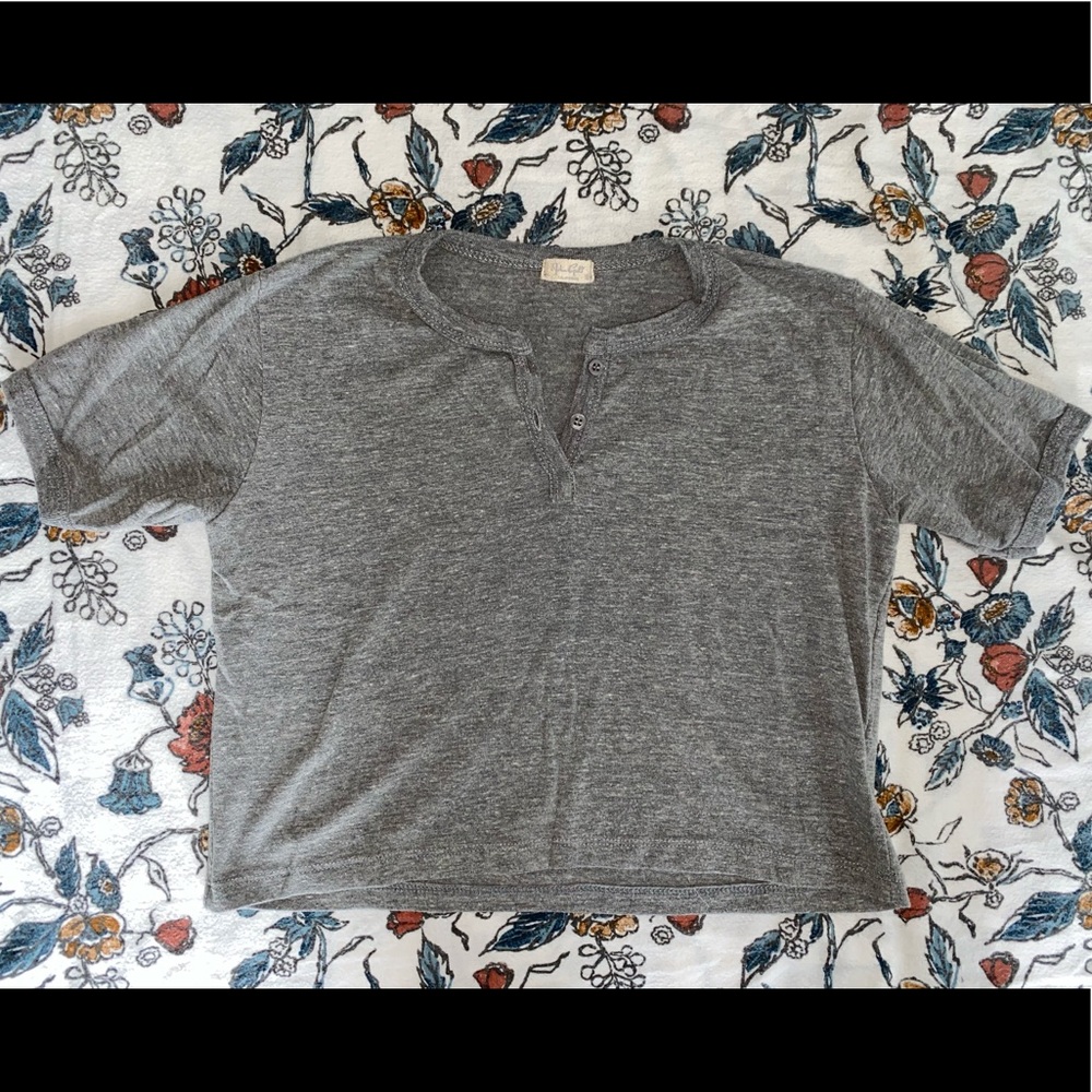 Gray crop top